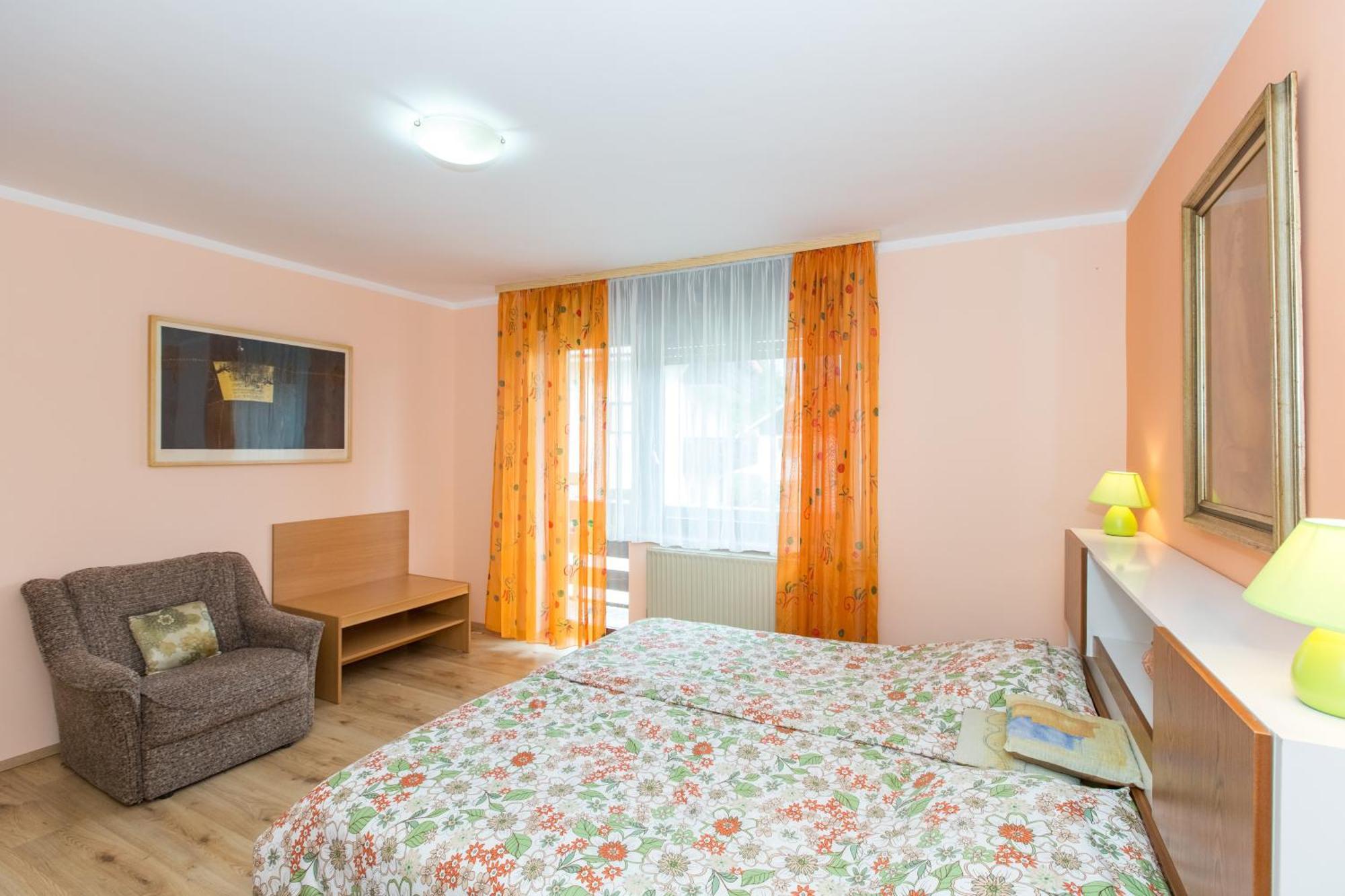 Apartment Ina Bled Pokoj fotografie